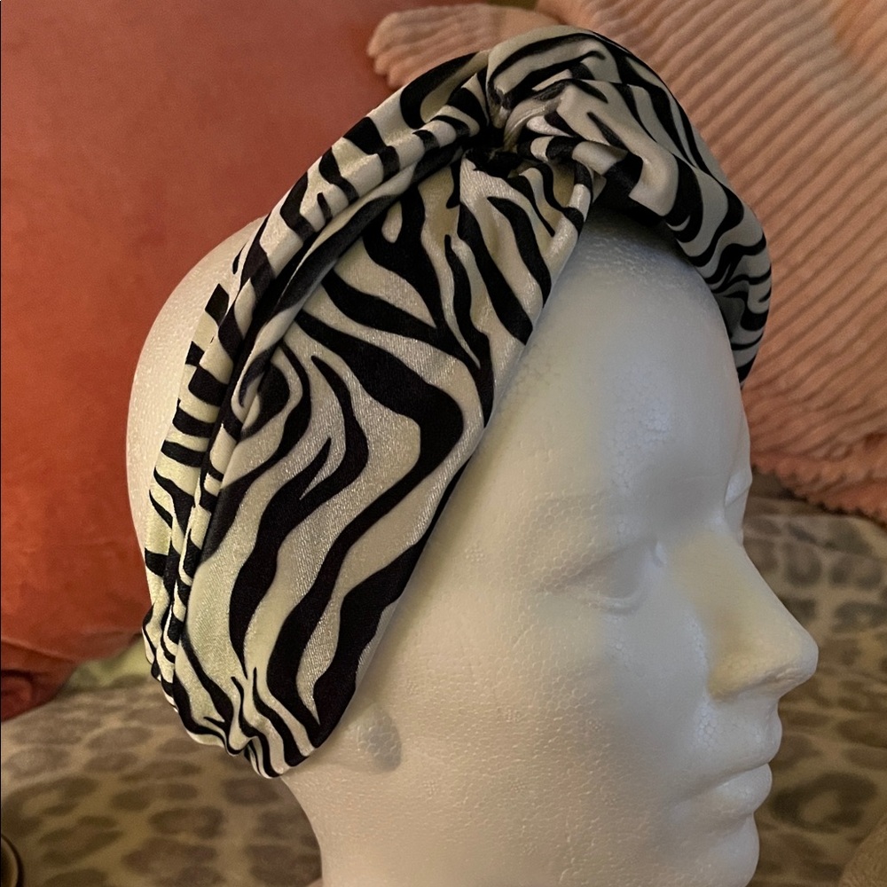 NWOT Zebra Print velvet Headband